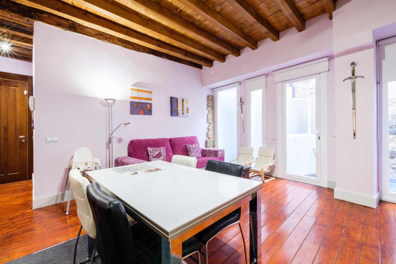 Apartamento Con Patio Junto A La Catedral By Toledo Ap ภายนอก รูปภาพ