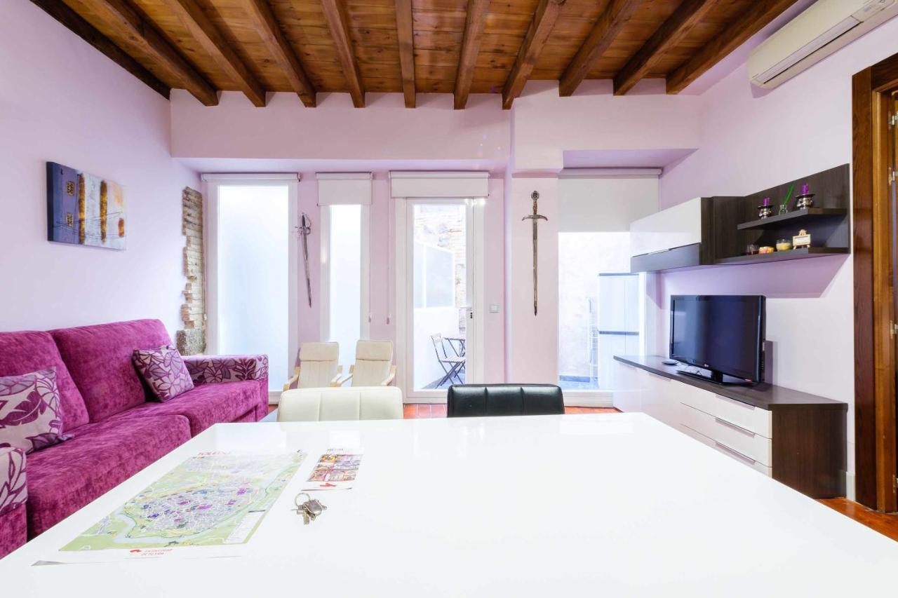 Apartamento Con Patio Junto A La Catedral By Toledo Ap ภายนอก รูปภาพ